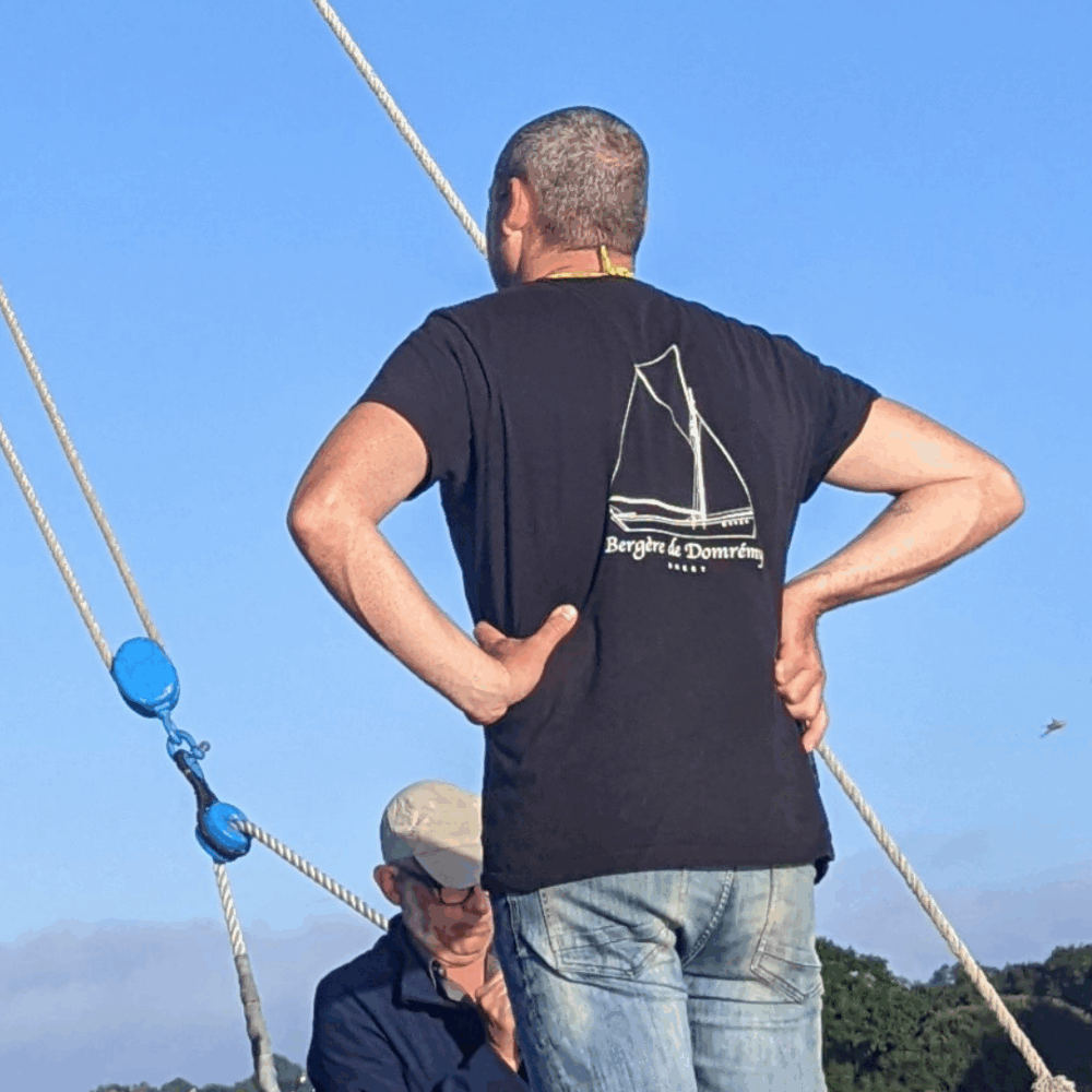 T-Shirt Bergère de Domrémy – Image 3