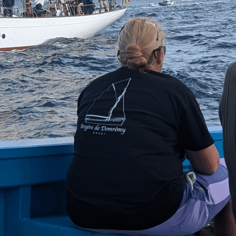 T-Shirt Bergère de Domrémy – Image 2